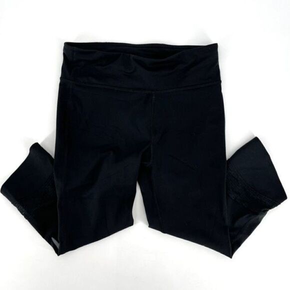 Under Armour Running Capris Small
Reflective mesh womens crop - Picture 11 of 15